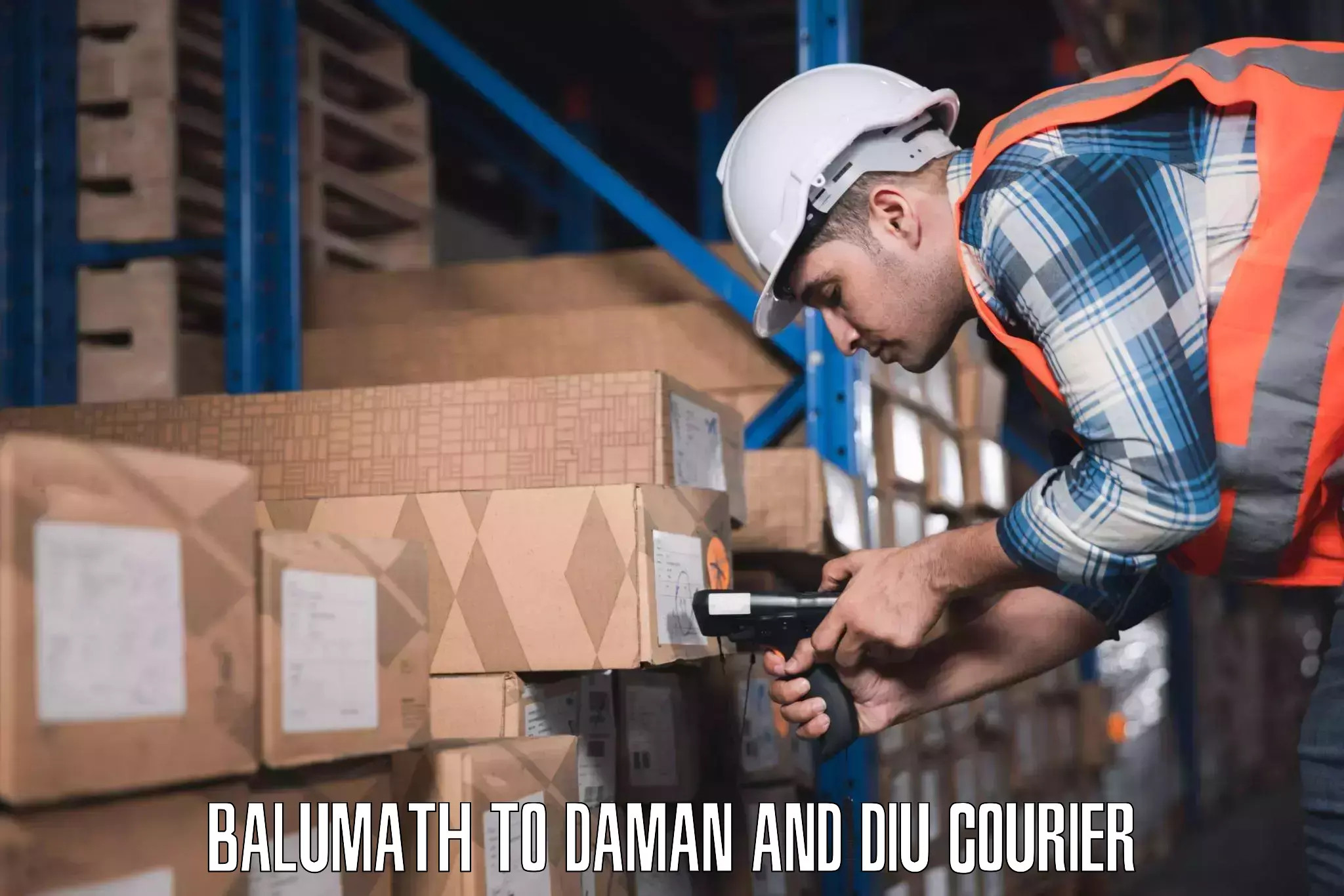 Single item baggage courier Balumath to Daman