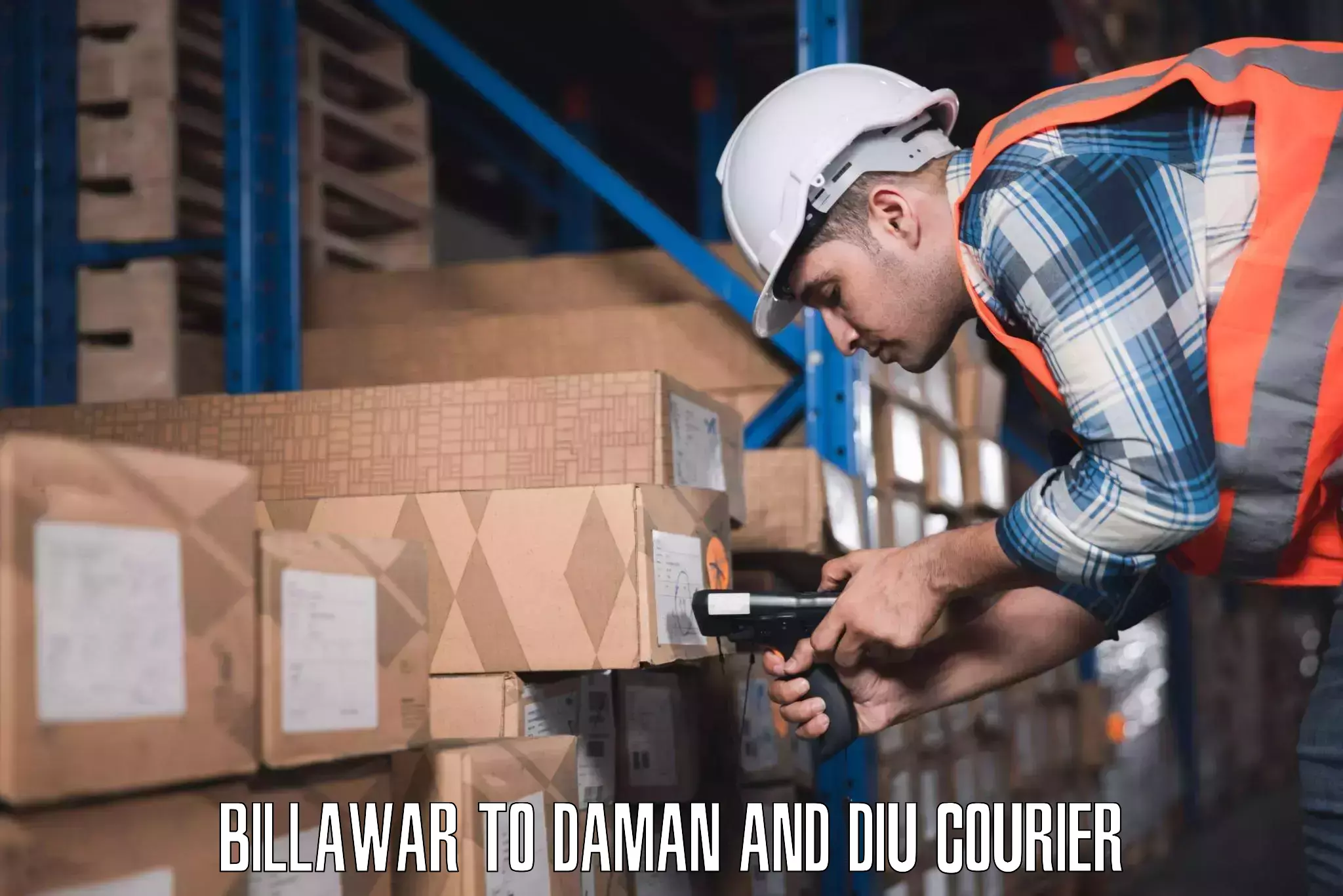 Luggage shipment strategy Billawar to Daman